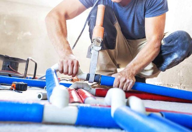 Qualified and Experienced Plumbers Services